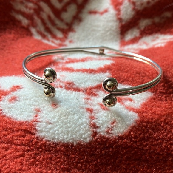 Eden Hand Arts Vintage Bridge Cuff Bracelet - Picture 8 of 8